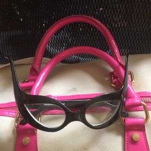 Elope Cat Eyes Glasses- 902 $12 or 🎉
